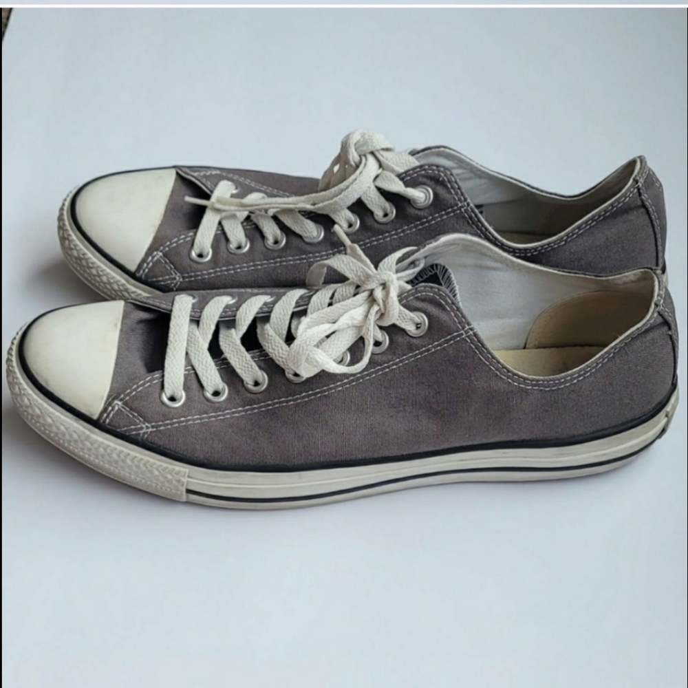 Converse shoes